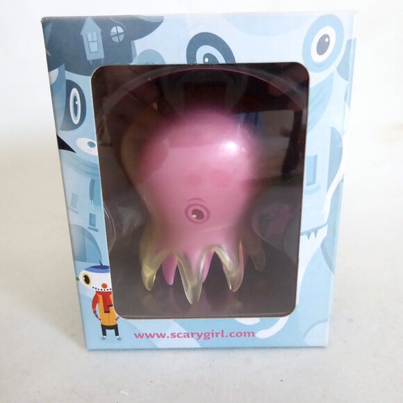 RARE NEW 2004 3” SCARY GIRL DESIGNER URBAN ART VINYL FIGURES LOT OF 7 - Picture 7 of 11